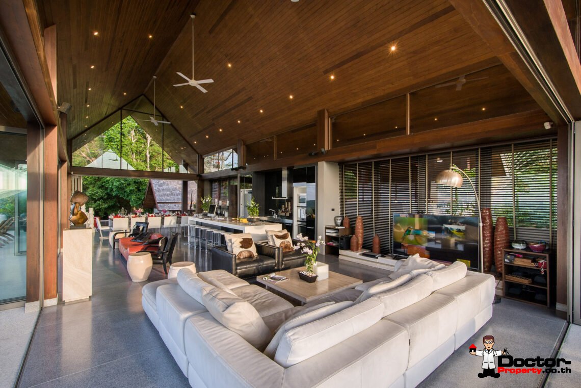 Award Winning 6 Bedroom Residence in Bo Phut, Koh Samui – For Sale